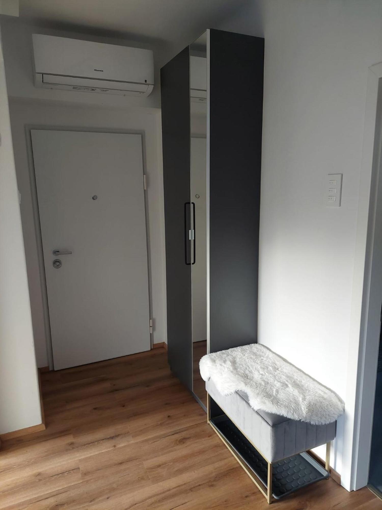 Moskriceva Apartment Ljubljana Buitenkant foto